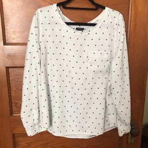 XL black and white polka dot blouse
